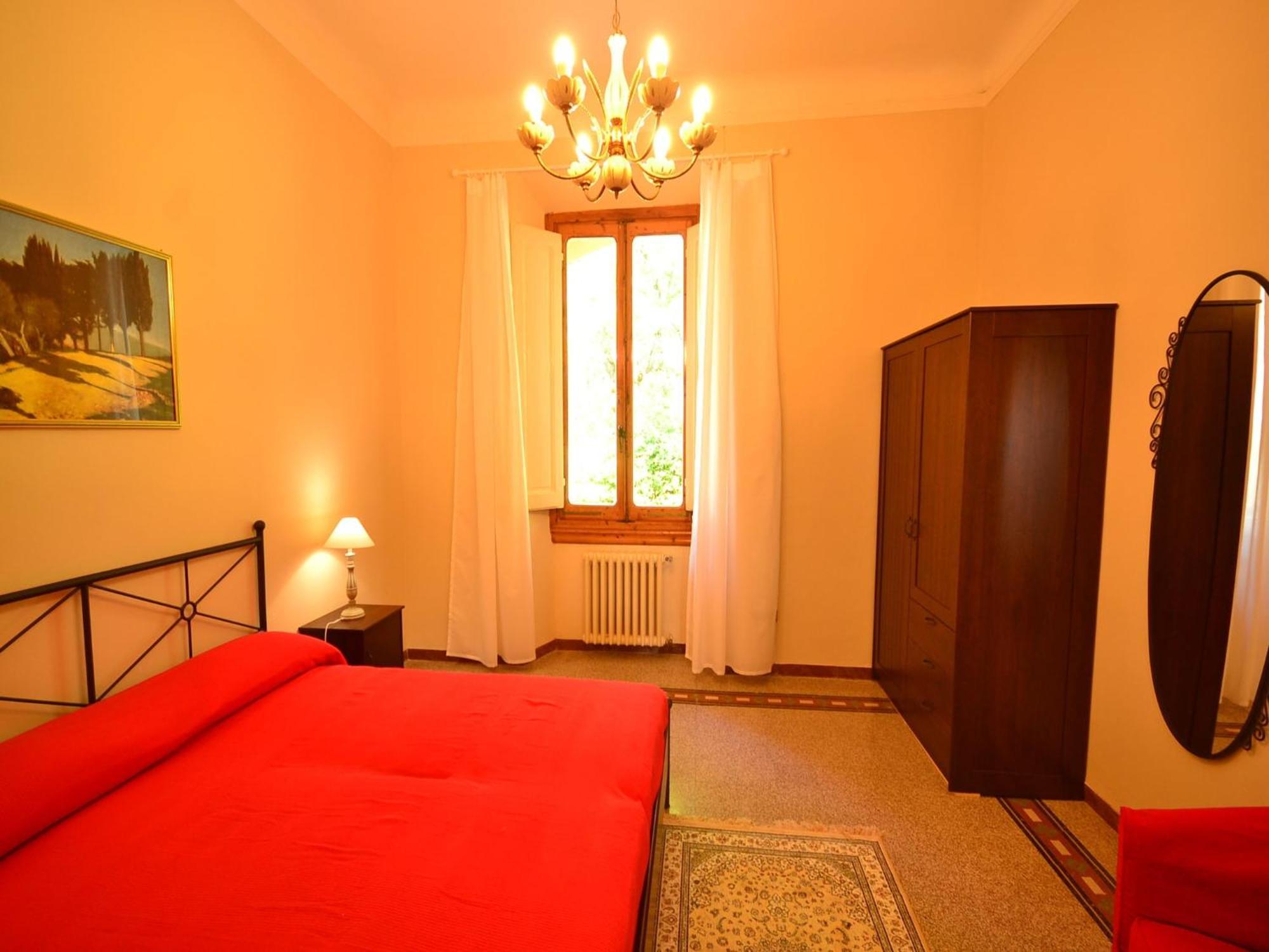 Lovely Holiday Home In Montefiridolfi With Hill View Экстерьер фото