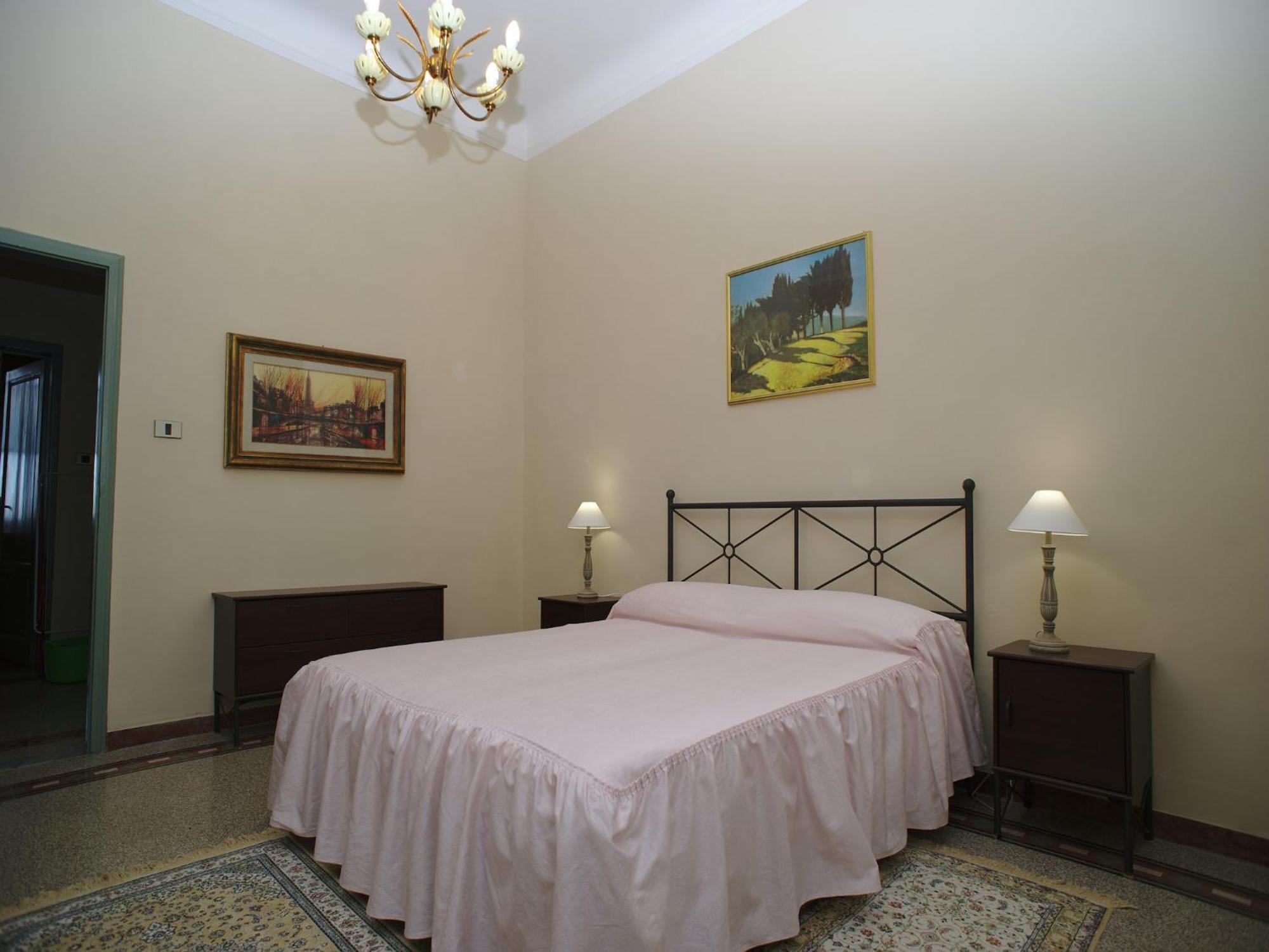 Lovely Holiday Home In Montefiridolfi With Hill View Экстерьер фото