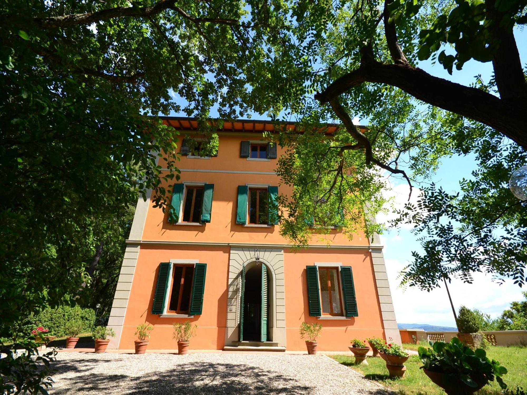 Lovely Holiday Home In Montefiridolfi With Hill View Экстерьер фото